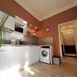Sklep 2*