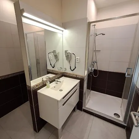 Casa de hóspedes Sklep 2*